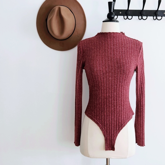 SHEIN Ribbed Red Bodysuit - Picture 2 of 5